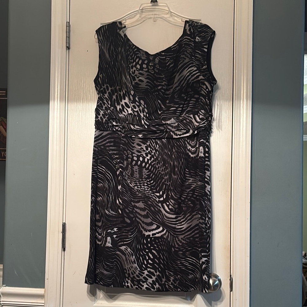 3/$30 AB Studio Black Sheath Midi Dress Animal Print Size XL NWT